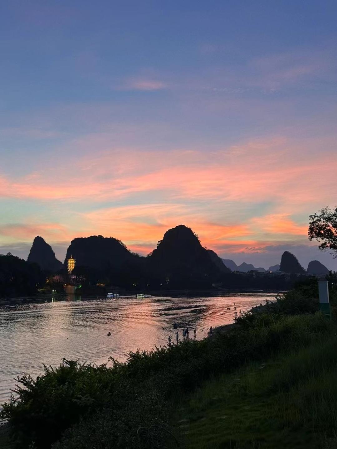 Li River Resort Villa Hotel Гуейлин Екстериор снимка